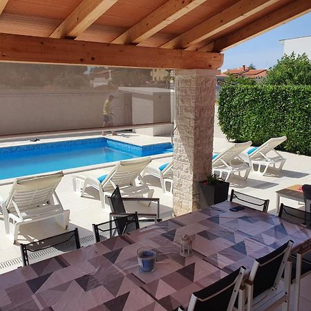 Holiday Home Nikol Pula Ngoại thất bức ảnh