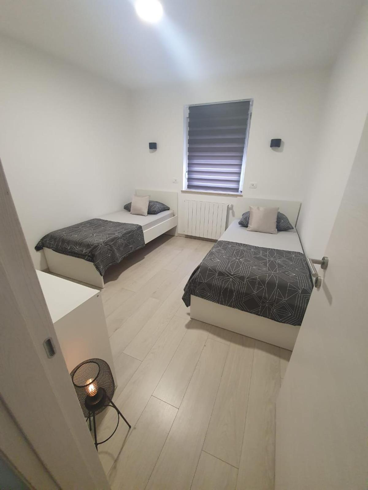 Holiday Home Nikol Pula Ngoại thất bức ảnh