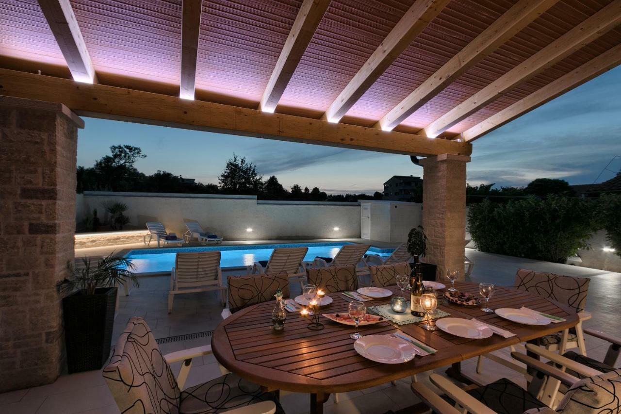 Holiday Home Nikol Pula Ngoại thất bức ảnh