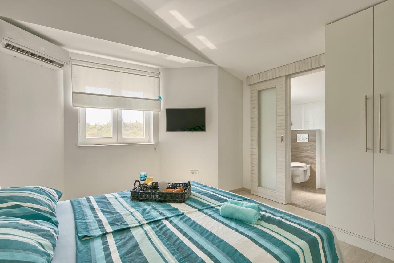 Holiday Home Nikol Pula Ngoại thất bức ảnh